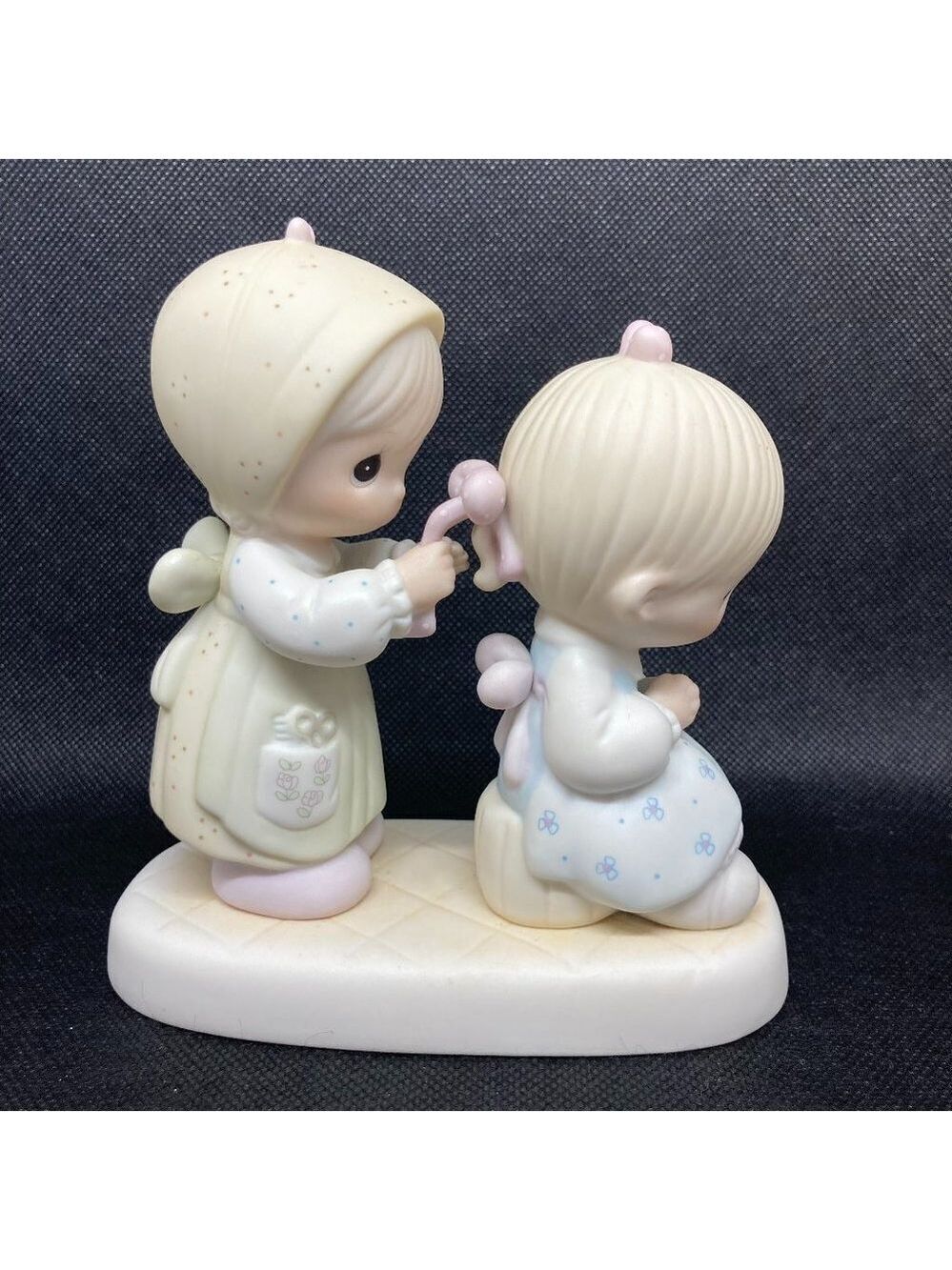 Precious Moments “To A Very Special Sister” figurine